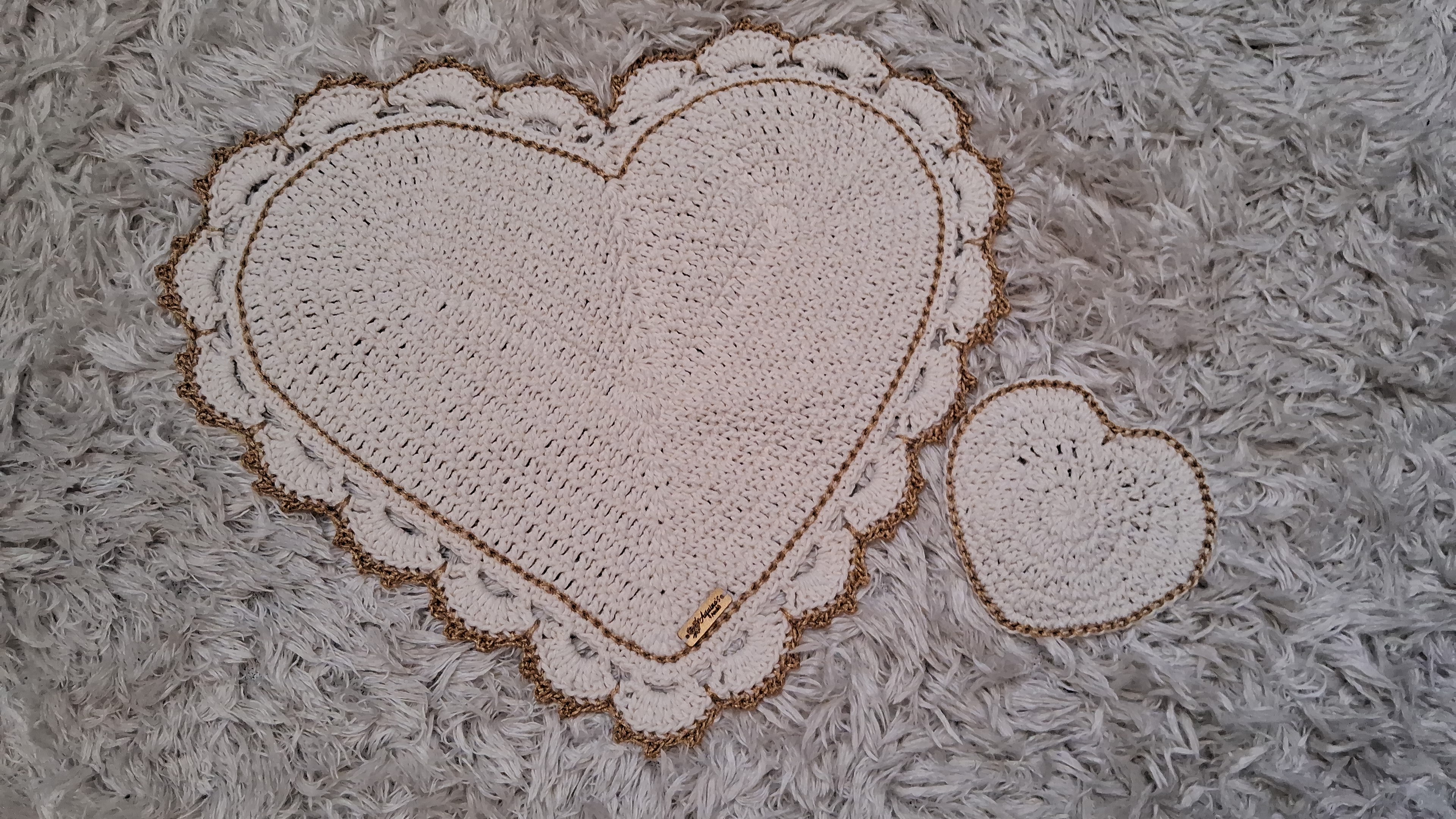 Sousplat e porta copo coração 